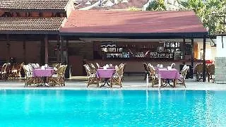 ** Hotel Club Caprice Suites Armutalan Turcja